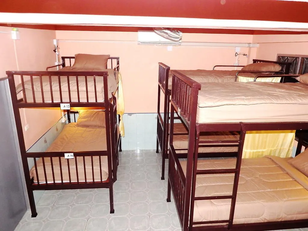 Jinda Hostel Ko Lanta 0*,