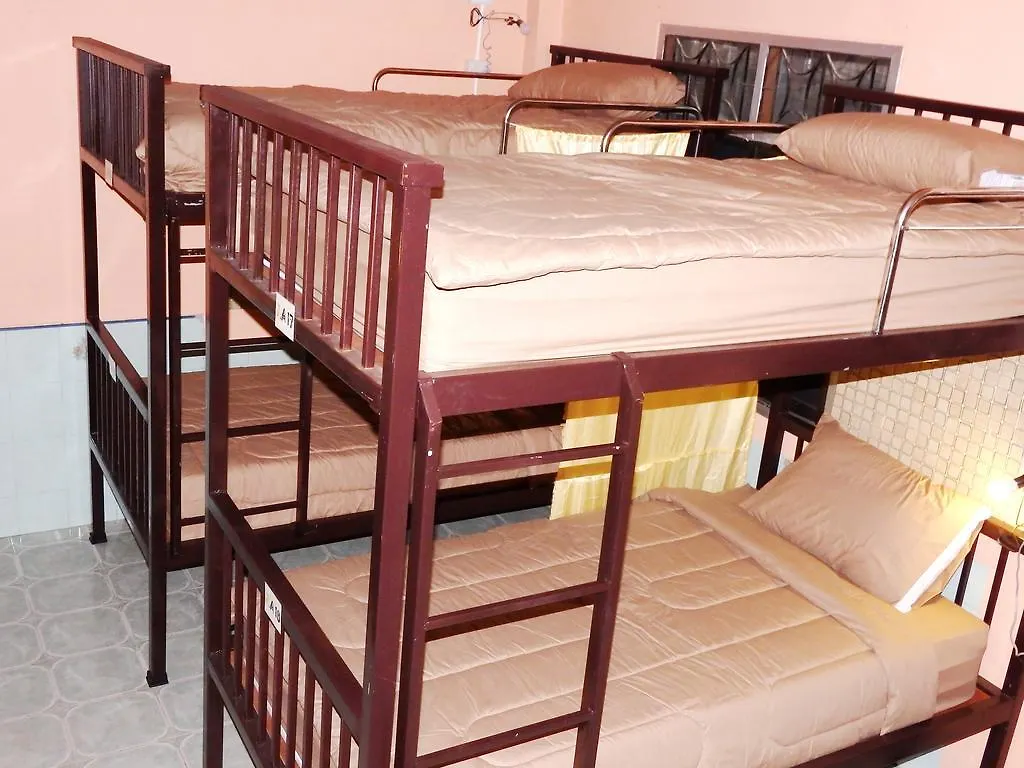 Jinda Hostel Ko Lanta