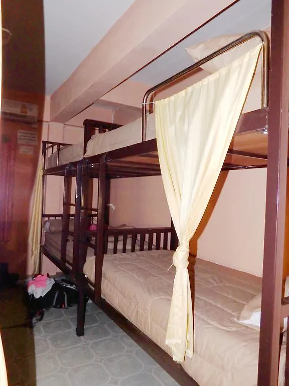 Jinda Hostel Ko Lanta