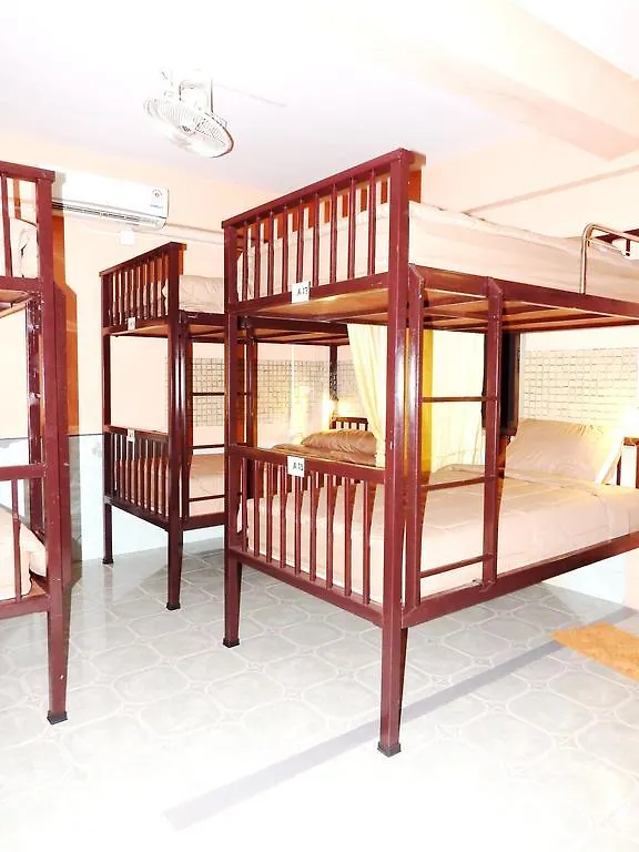 Jinda Hostel Ko Lanta