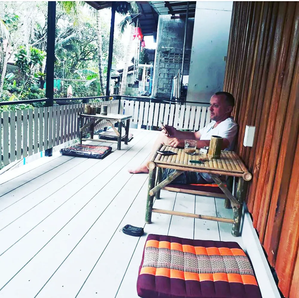 Jinda Hostel Ko Lanta 泰国
