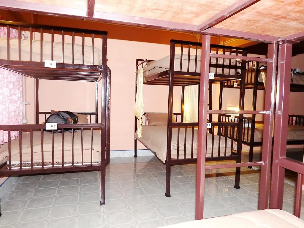 Jinda Hostel Ko Lanta
