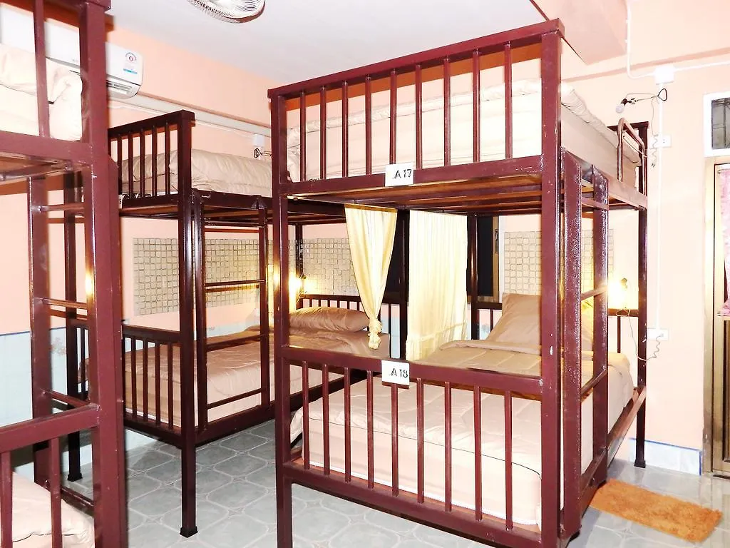 Jinda Hostel Ko Lanta
