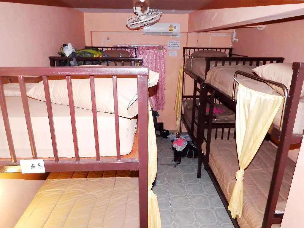 Jinda Hostel Ko Lanta 0*,
