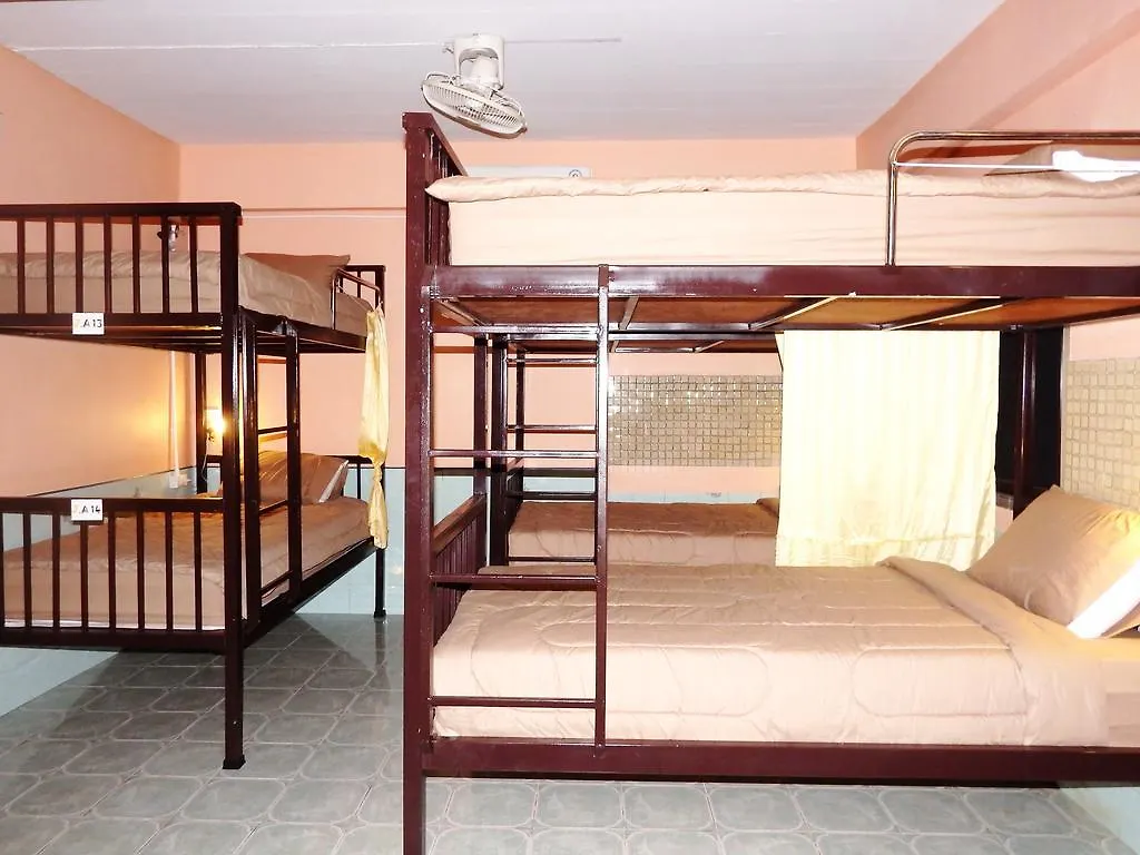 Jinda Hostel Ko Lanta