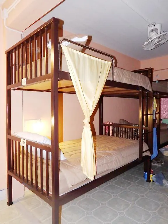 Jinda Hostel Ko Lanta Ταϊλάνδη