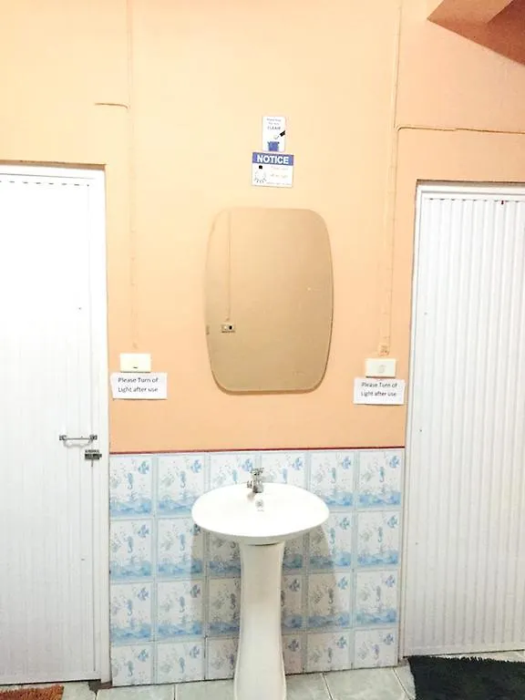 Jinda Hostel Ko Lanta